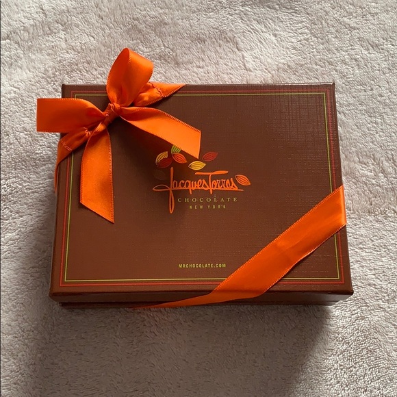 COLLEGE SALE Jacques Torres Decorative box - Picture 1 of 4